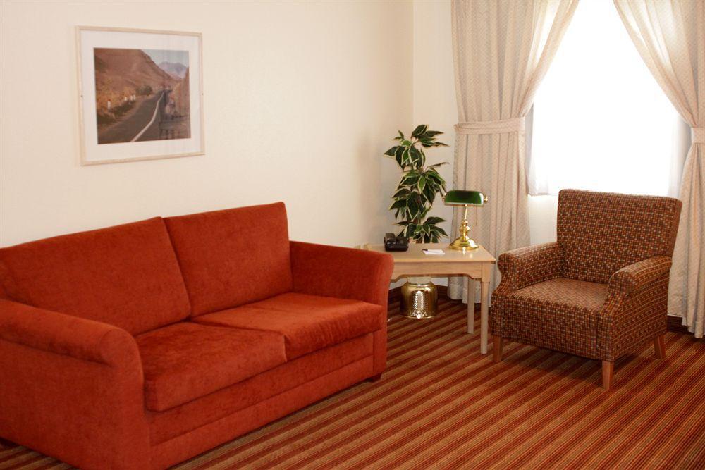 Hotel Ramada By Wyndham Miramichi New Brunswick Extérieur photo