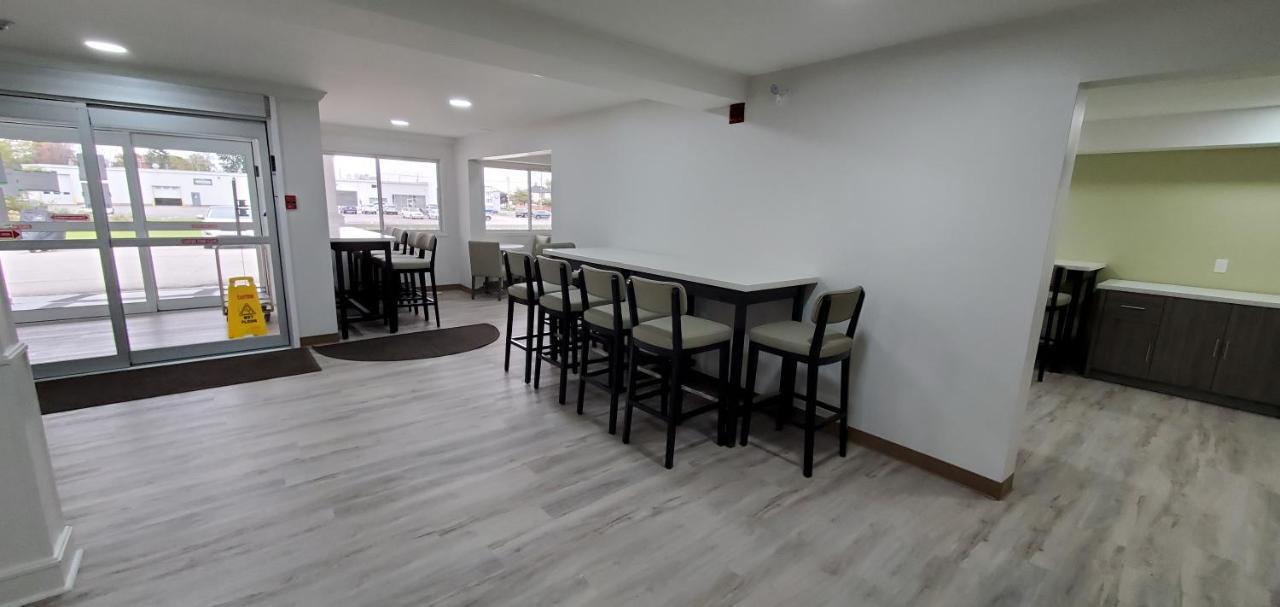 Hotel Ramada By Wyndham Miramichi New Brunswick Extérieur photo