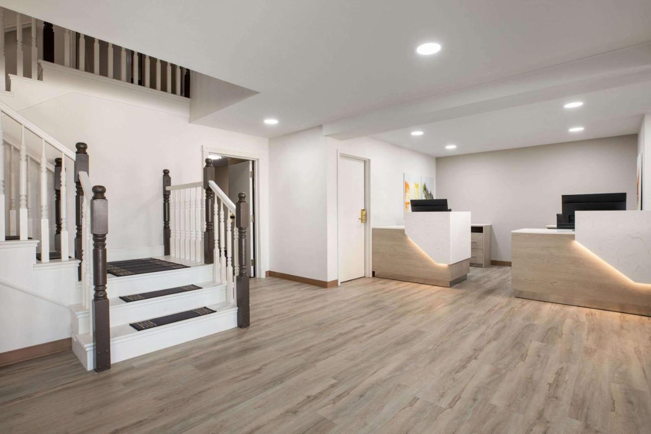 Hotel Ramada By Wyndham Miramichi New Brunswick Extérieur photo