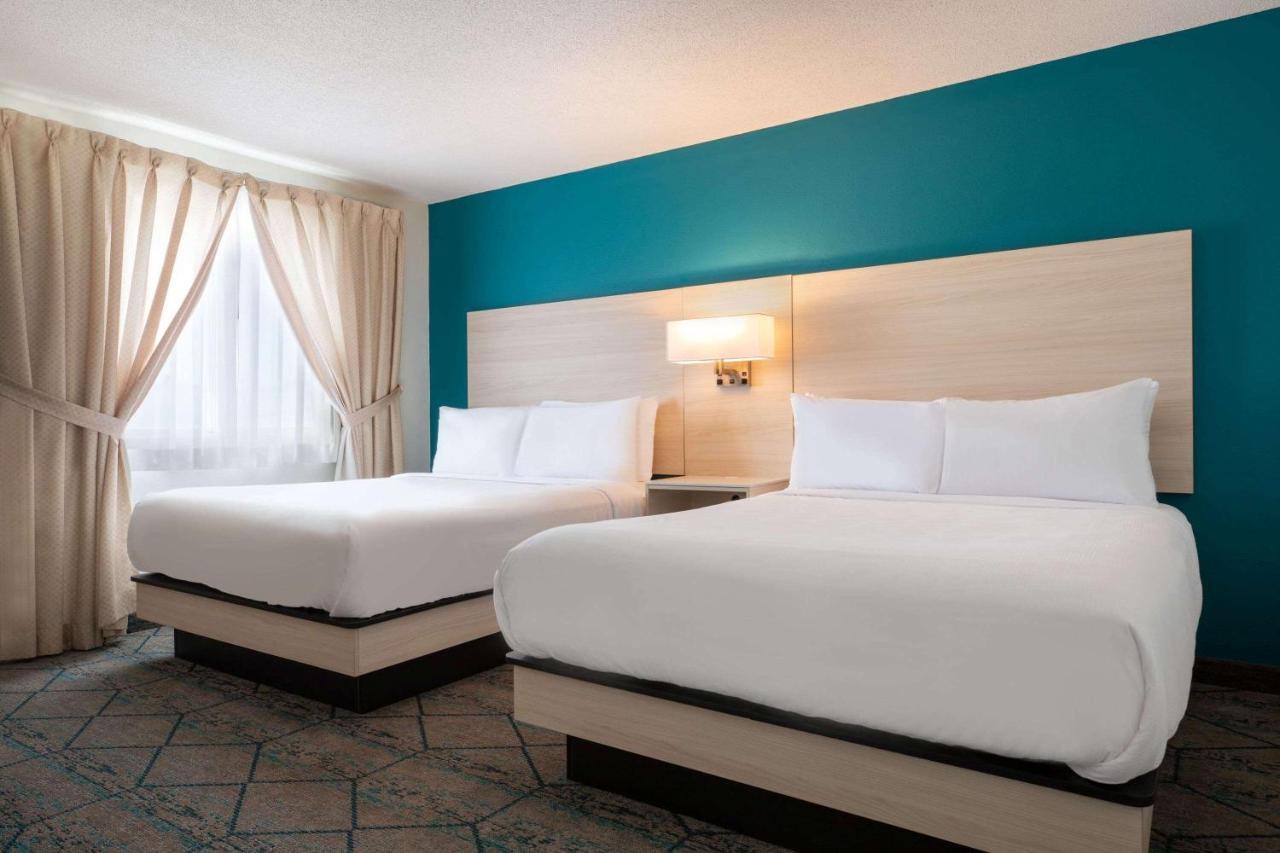 Hotel Ramada By Wyndham Miramichi New Brunswick Extérieur photo